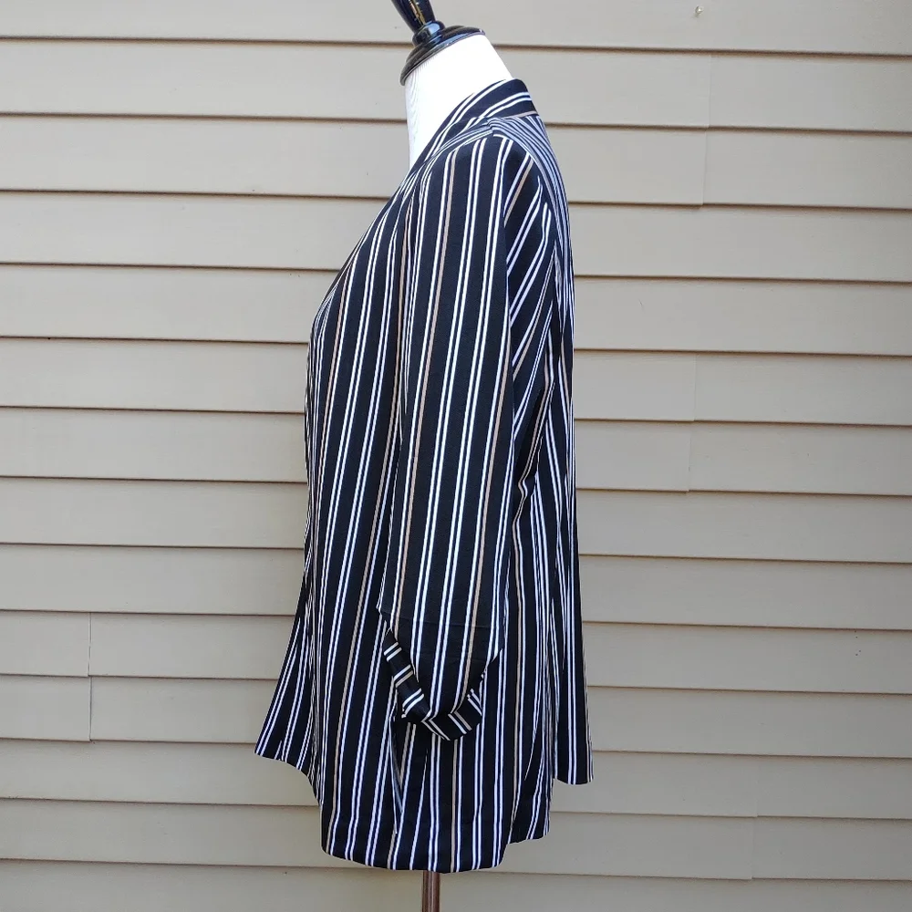 NYCC Black Striped Blazer 3/4 Ruched Sleeves NWT Hook Closure